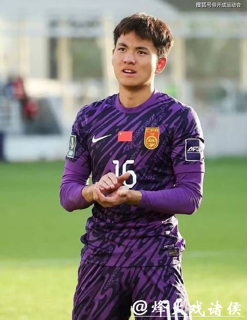 李昊表现这么好,现在难受的除了对手乌兹别克斯坦外,应该还有申花吧…… 李昊表现这么好,现在难受的除了对手乌兹别克斯坦外,应该还有申花吧……