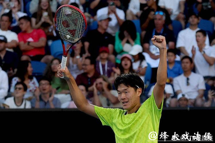 父母是老乡,砸下300万元成美国藤校网球特长生,15年未曾归国 父母是老乡,砸下300万元成美国藤校网球特长生,15年未曾归国